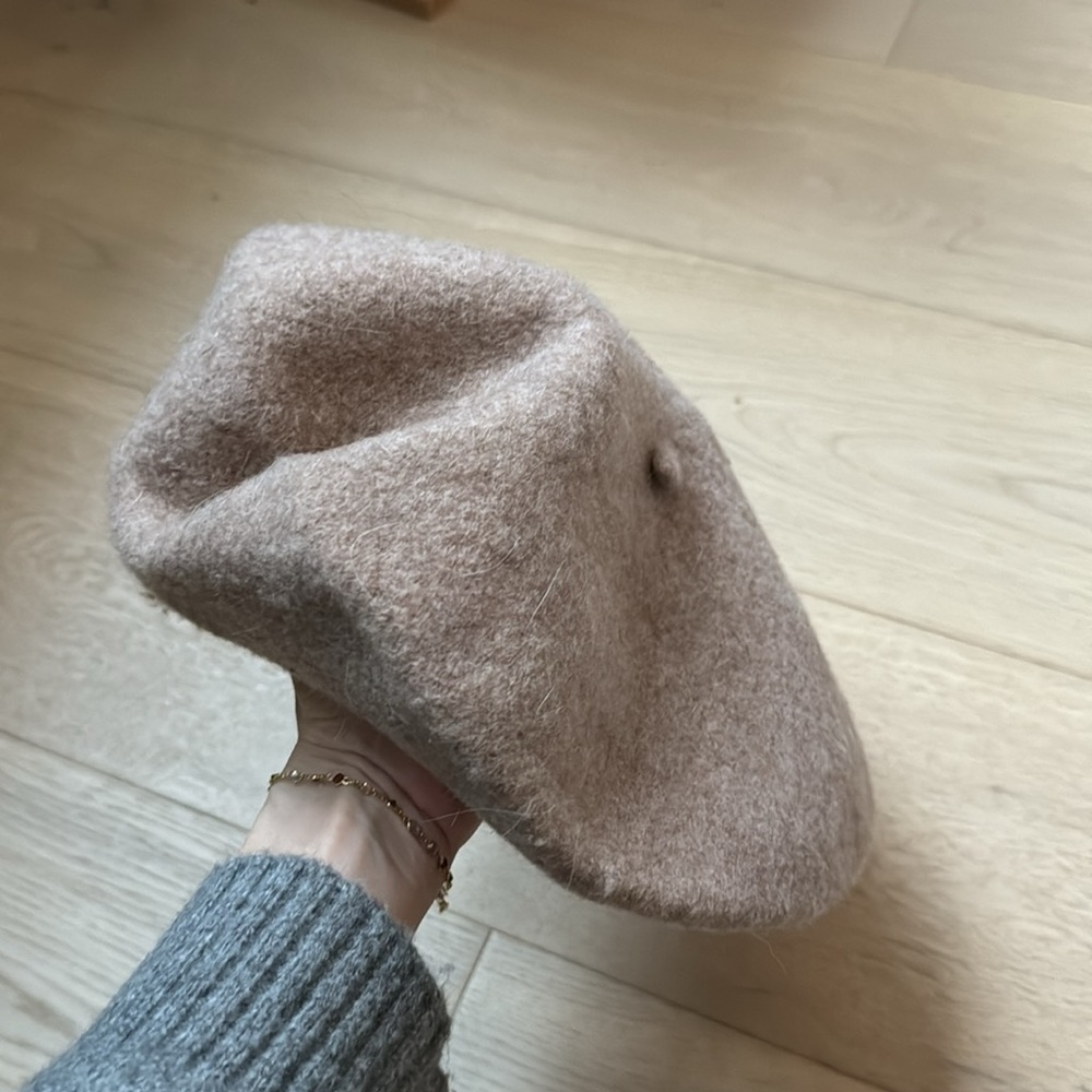 100% wool hat